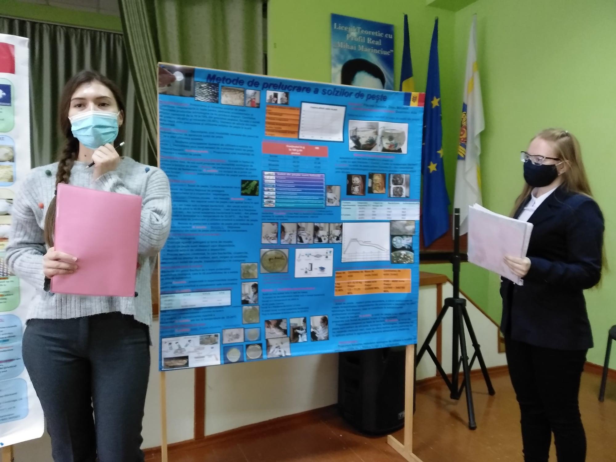 La LTPR ”M.Marinciuc” NOAPTEA CERCETĂTORILOR EUROPENI a început prin organizarea conferinţei ştiinţifice a elevilor ”Tinerii cercetători în ştiinţă şi inginerie”.